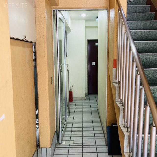 橋立ビル エントランス