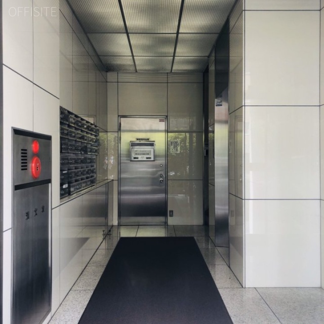 山京ビル本館 エントランス