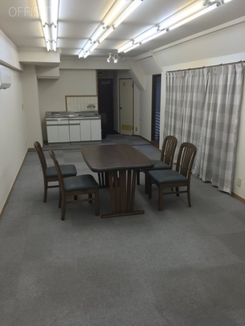 メイホウビル 画像