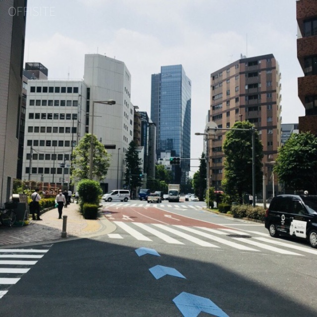 No.R浜松町 ビル前面道路