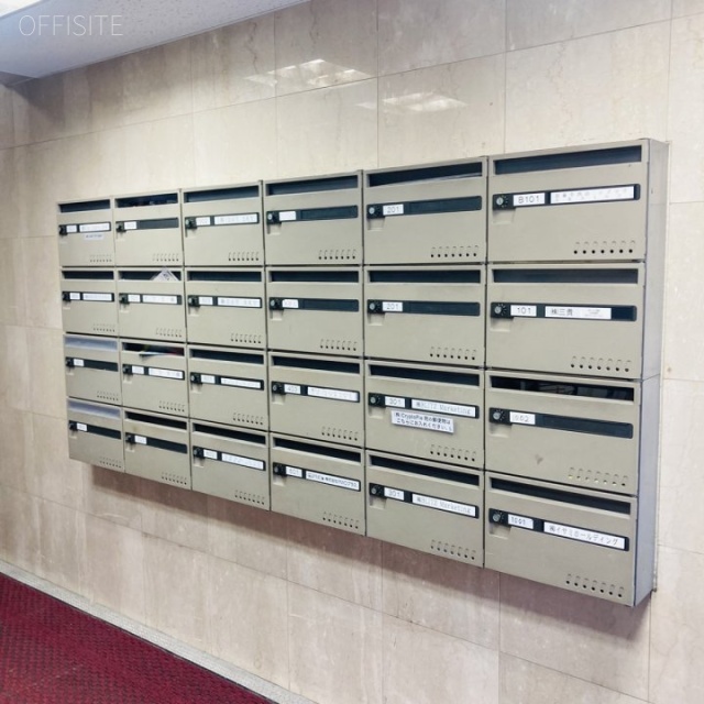 三貴ビル エントランス