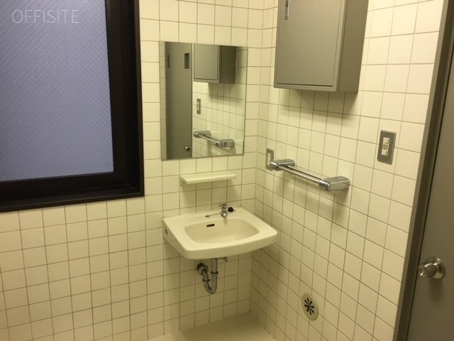 松永新富ビル 洗面台