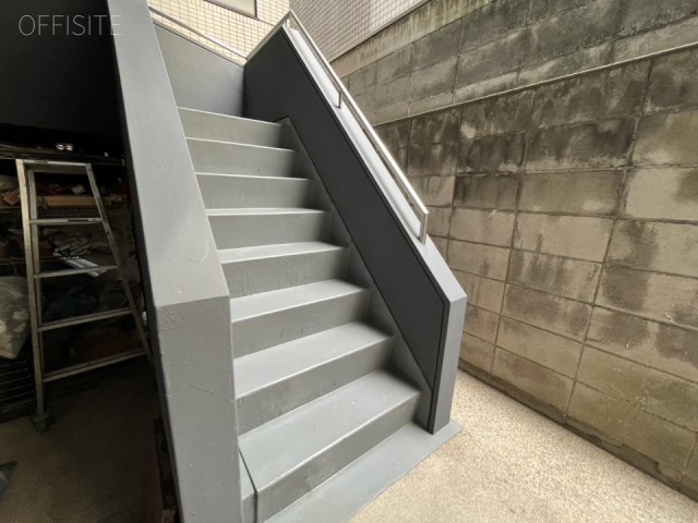 WIND KIOICHO BLDG.(旧 紀尾井町山本ビル) エントランス