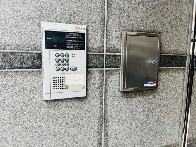 赤坂加藤ビル エントランス