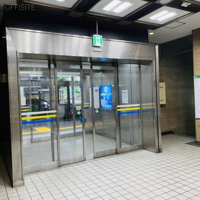 新橋駅前ビル2号館 エントランス