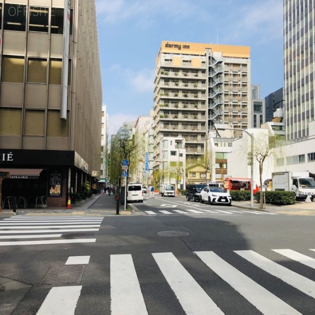 銀座武蔵野ビル ビル前面道路