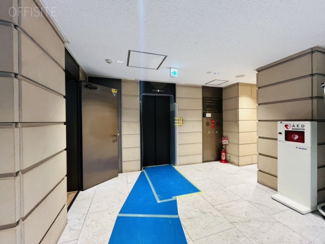 T.J.K四谷ビルディング(虎ノ門実業会館四谷ビル) エントランス