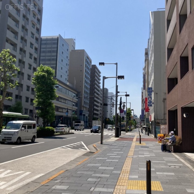 JPT赤羽ビル ビル前面道路