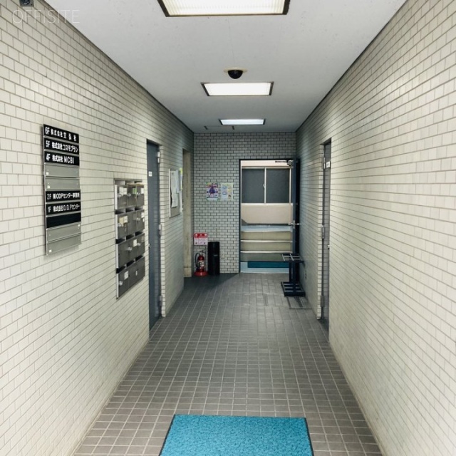 光ビル エントランス