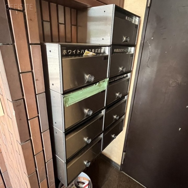 第一芝一丁目ビル 郵便受け