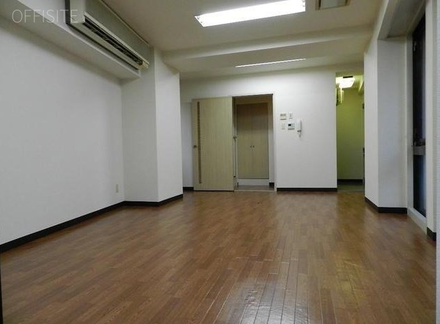 小石川ウォールズ 室内