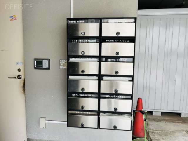 ジブラルタル大井ビル エントランス