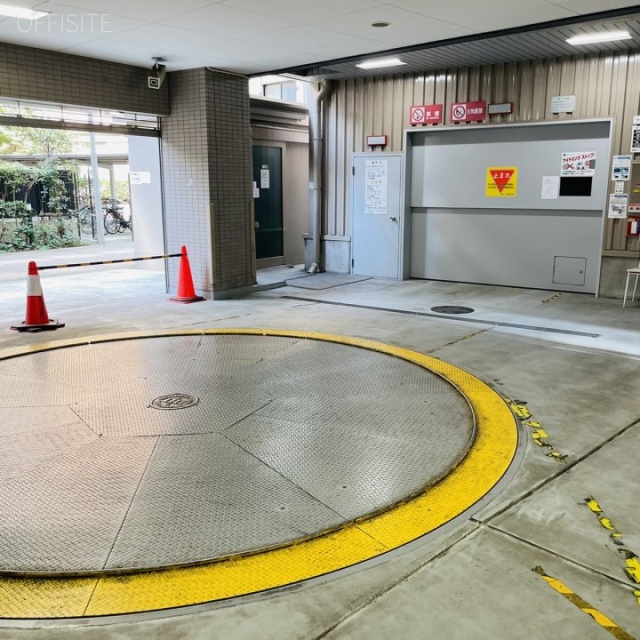 一星芝公園ビルディング 駐車場