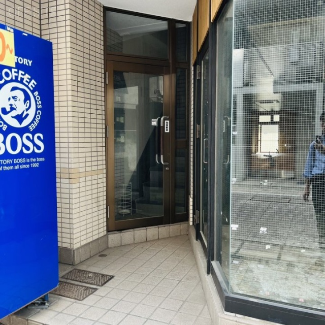 プラムアーク戸越 オフィスビル出入口