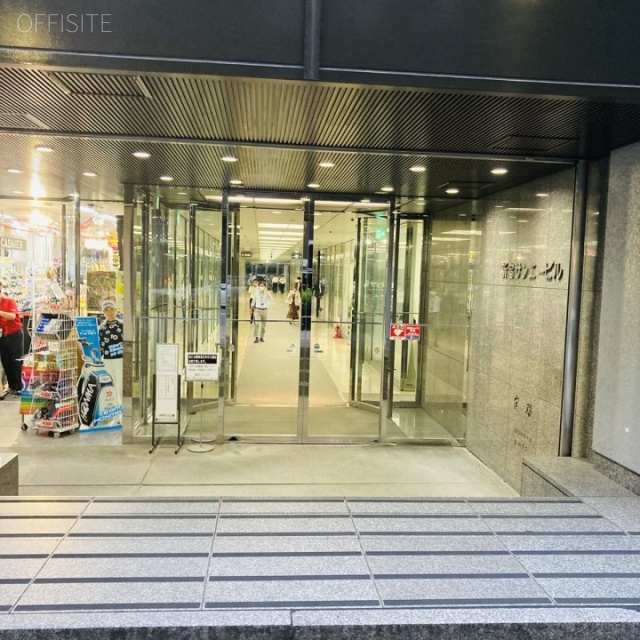 新宿サンエービル エントランス