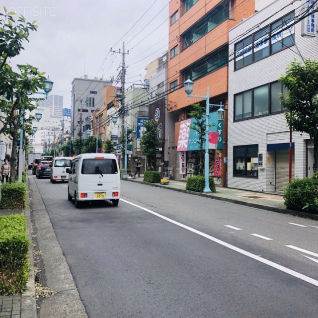 NNビル ビル前面道路
