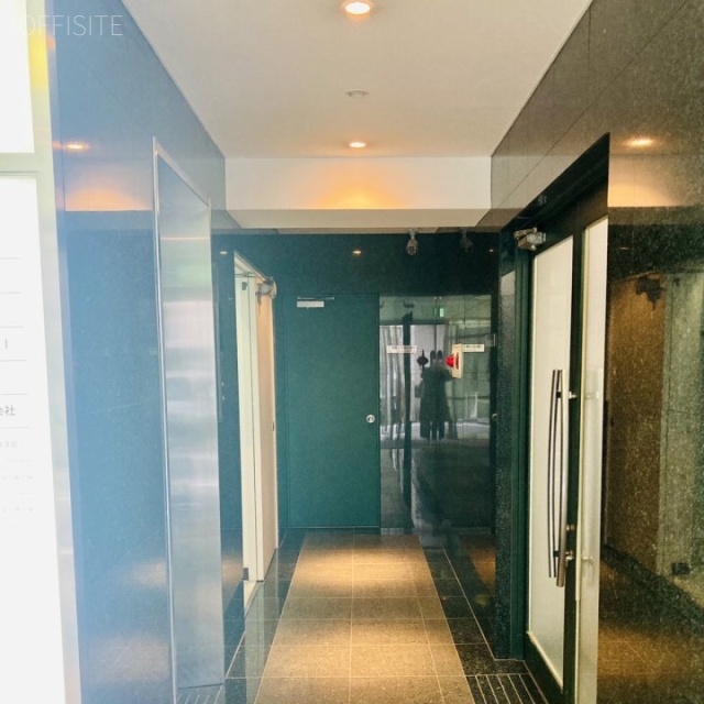 セラヴィ五反田ビル エントランス