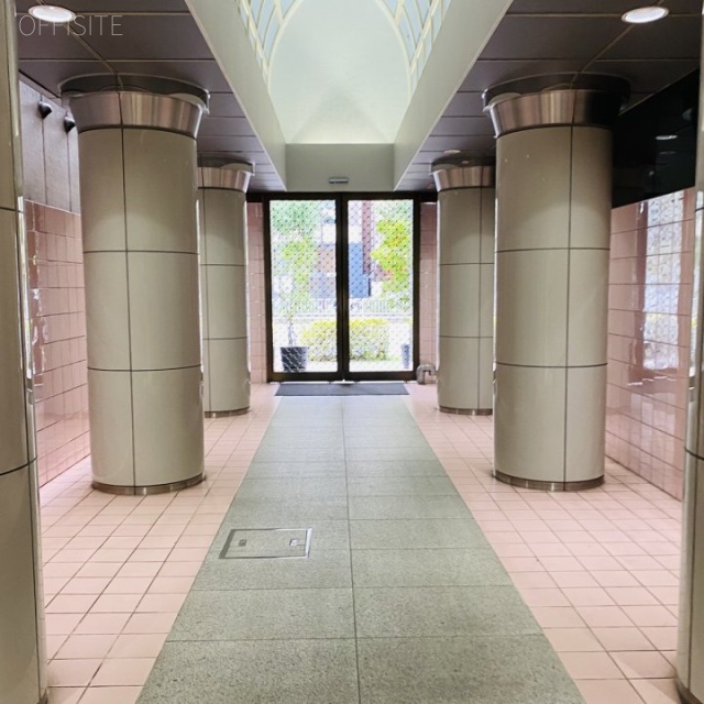 浜松町松永ビル エントランス