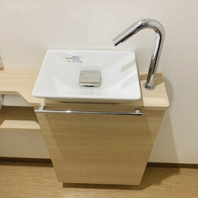 たきしん赤羽ビル 洗面台