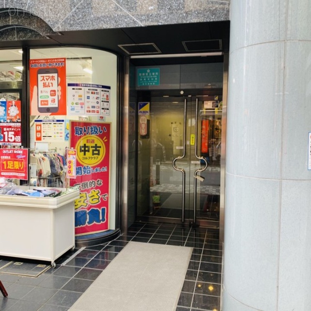 ユースクエア新橋 エントランス