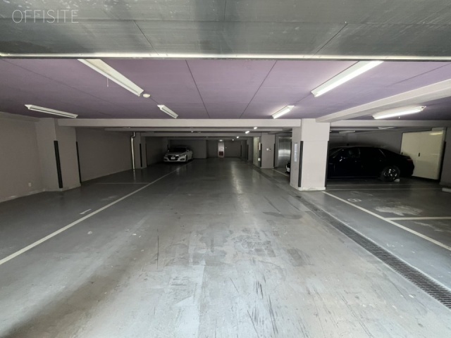 西新宿ミノシマビル 駐車場