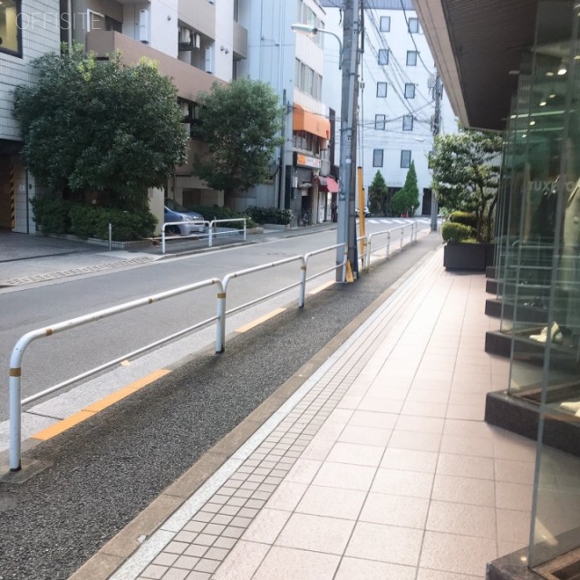 藤和東五反田ビル ビル前面道路