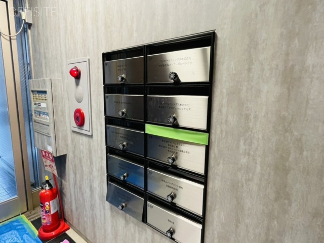 南青山Dビル エントランス