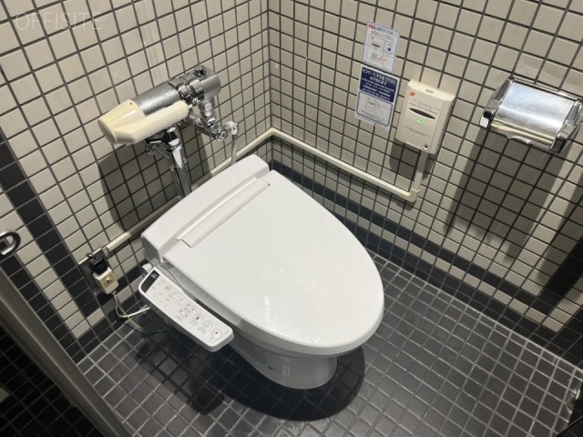 ジュールA 6階 男子洋式トイレ