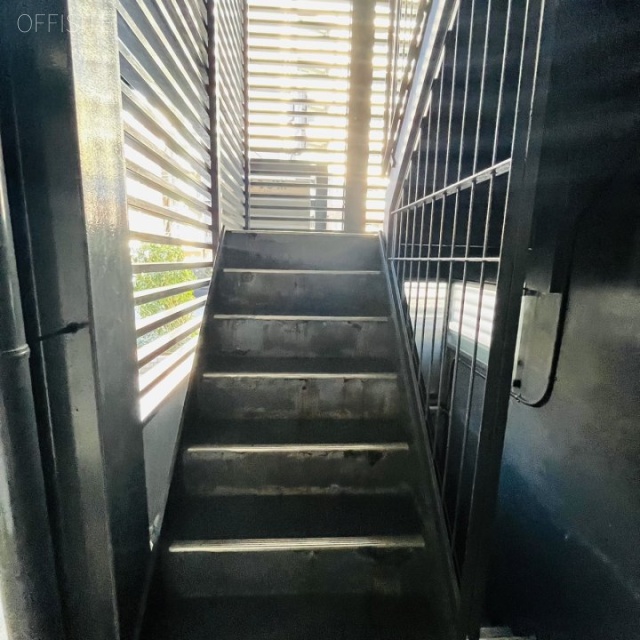 エムズ325ビル エントランス