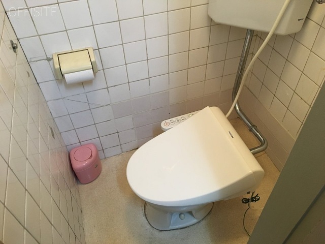 新東ビル トイレ