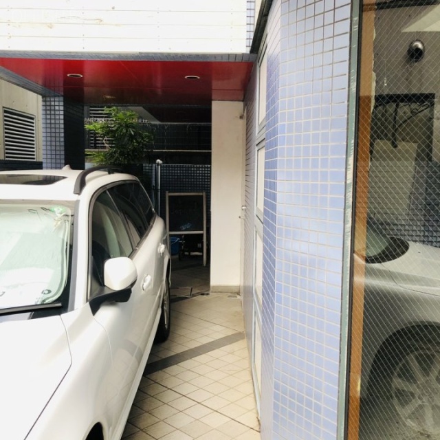 オラシオン青山ビル エントランス