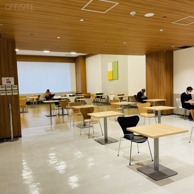 ヒューリック葛西臨海ビル 24時間開放のカフェテリア