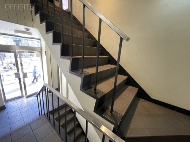 九段北1丁目ビル 階段