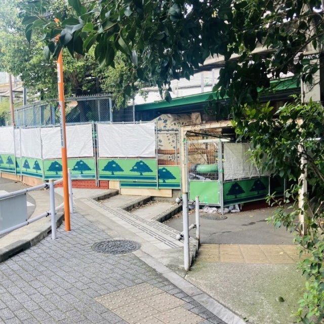 サンワード浜松町 前面道路