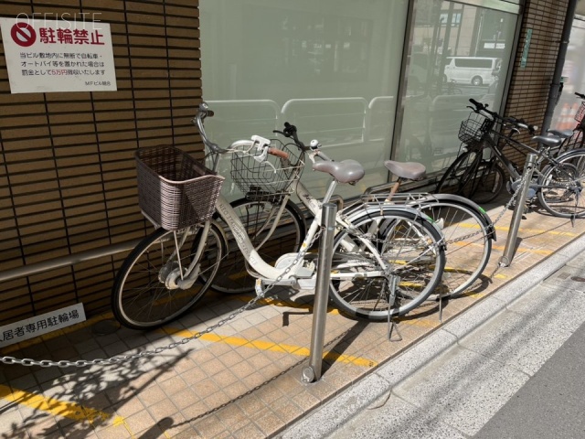 MFビル 駐車場