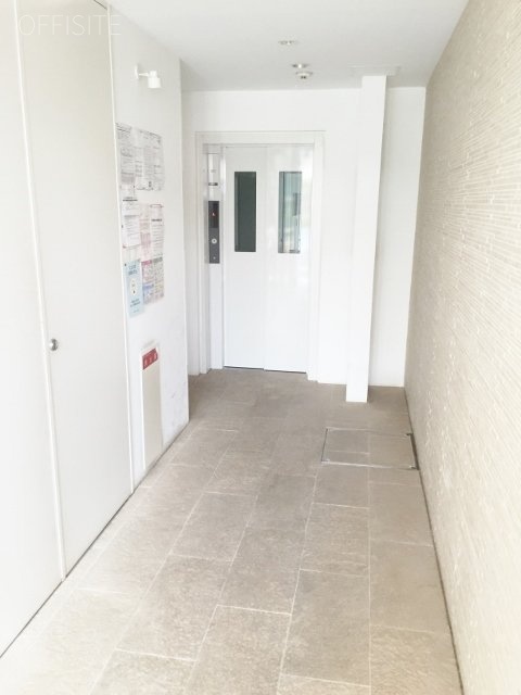 シルバラード 6 design エレベーターホール