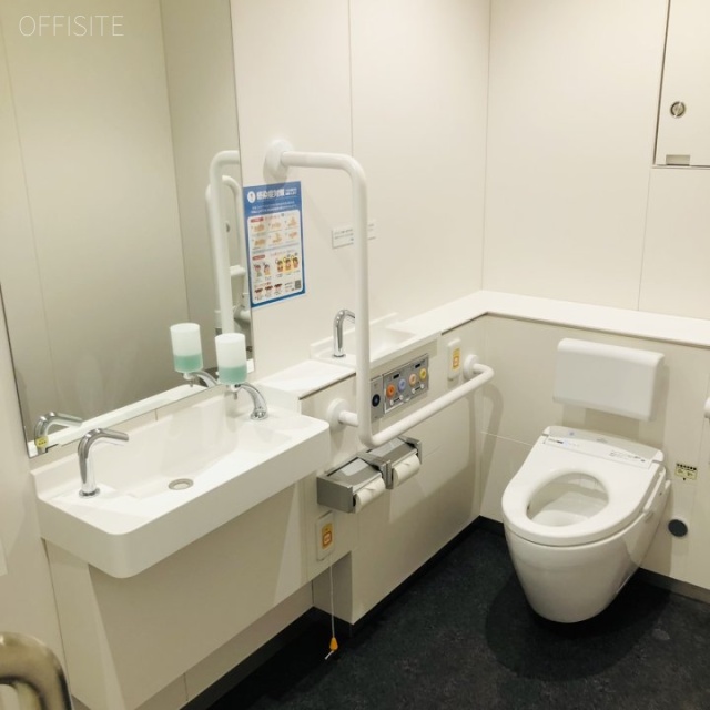 サンシャイン60 バリアフリートイレ