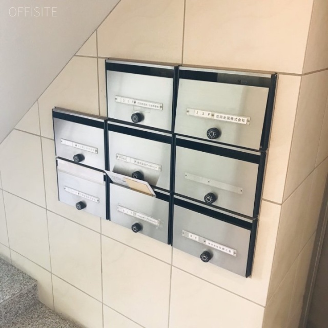 花岡ビル 郵便受け