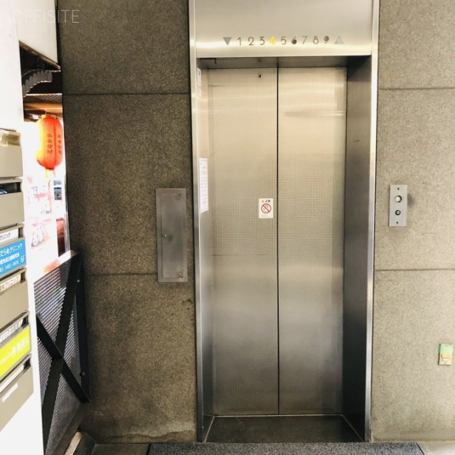 青山KKビル エレベーター