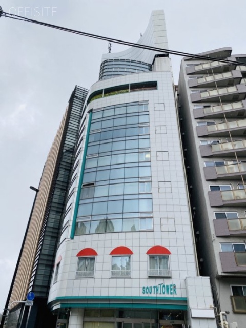 サウスタワー 外観