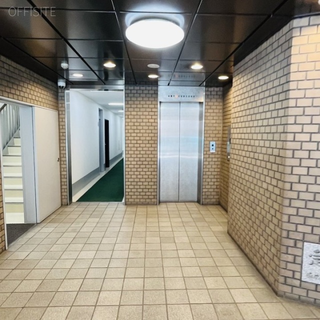 大黒屋ビル エレベーターホール