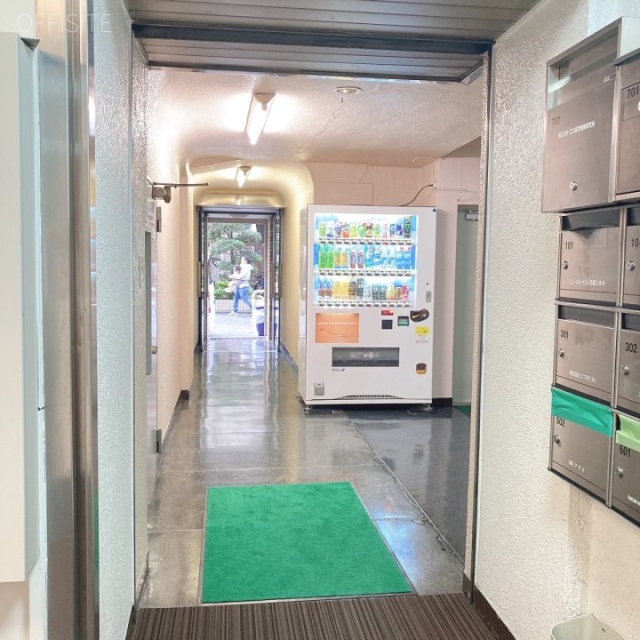 六本木福吉町ビル エントランス