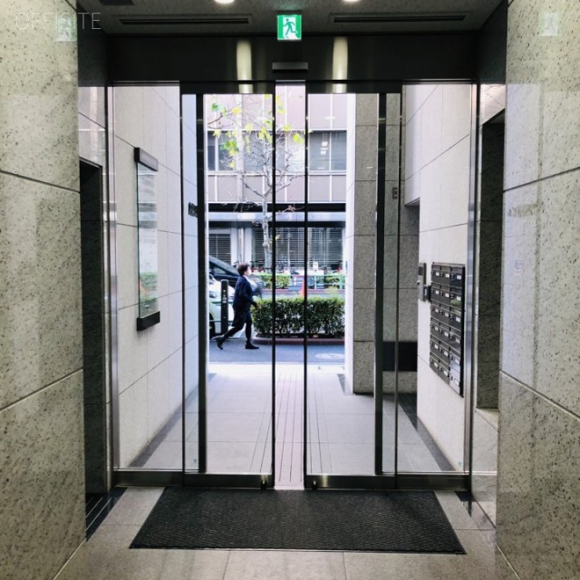 内神田渋谷ビル エントランス