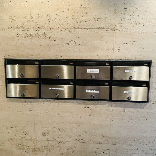 翠ビルヂング 郵便受け