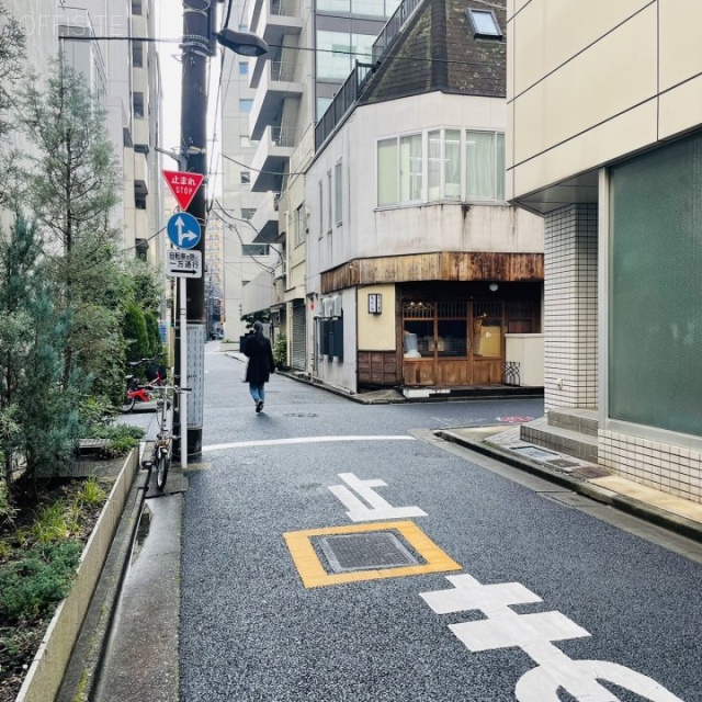 砂川ビル 前面道路