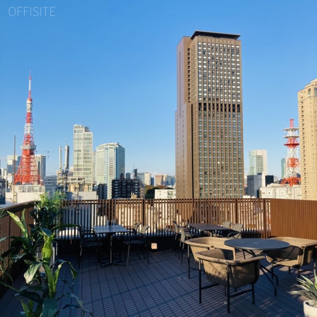+SHIFT MITA 屋上テラス