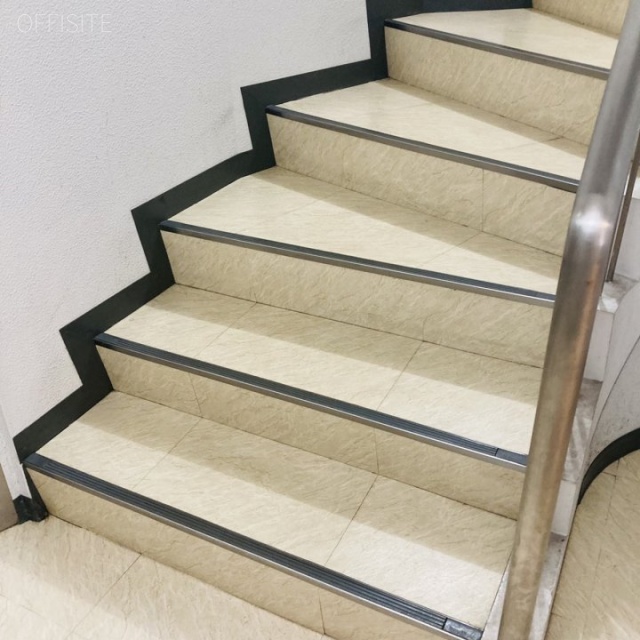 藤久ビル別館 内階段