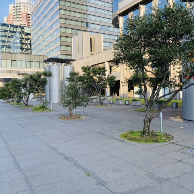 台場フロンティアビル 外観