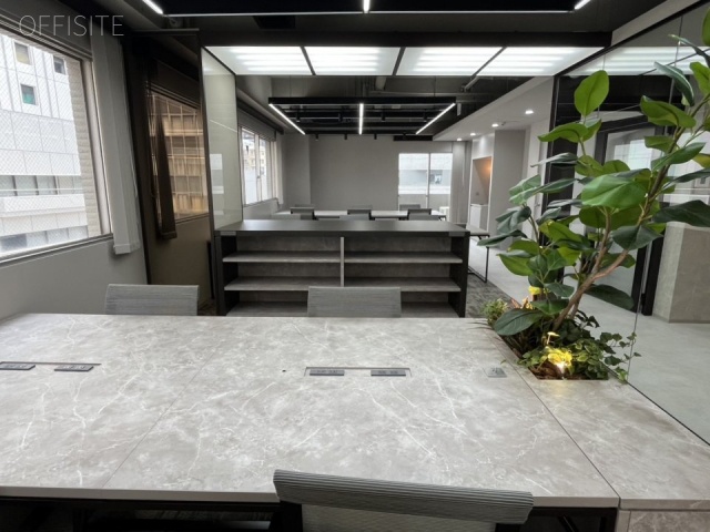 NOVEL WORK Shibakoen 内装