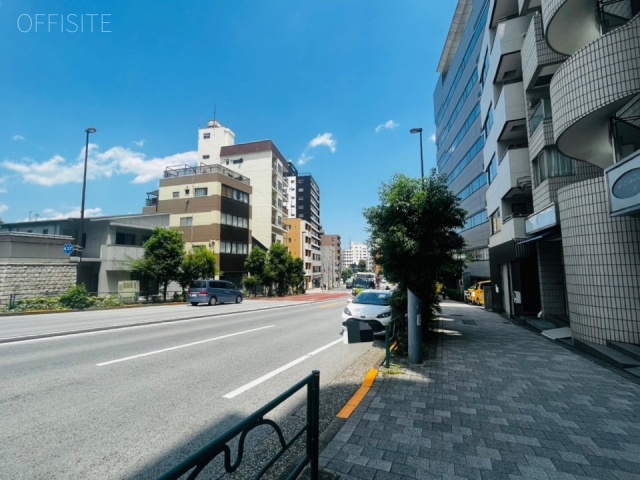 Landman OTOWA 前面道路